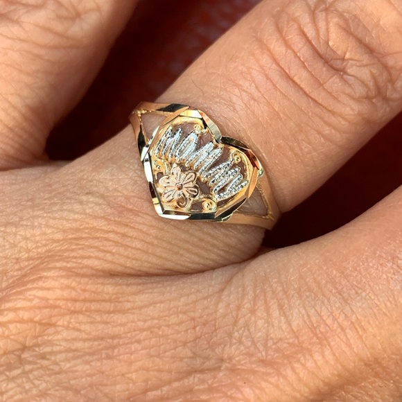 14K Gold MOMMY Heart Ring sz 4 5 6 7 8 9 - Picture 4 of 7